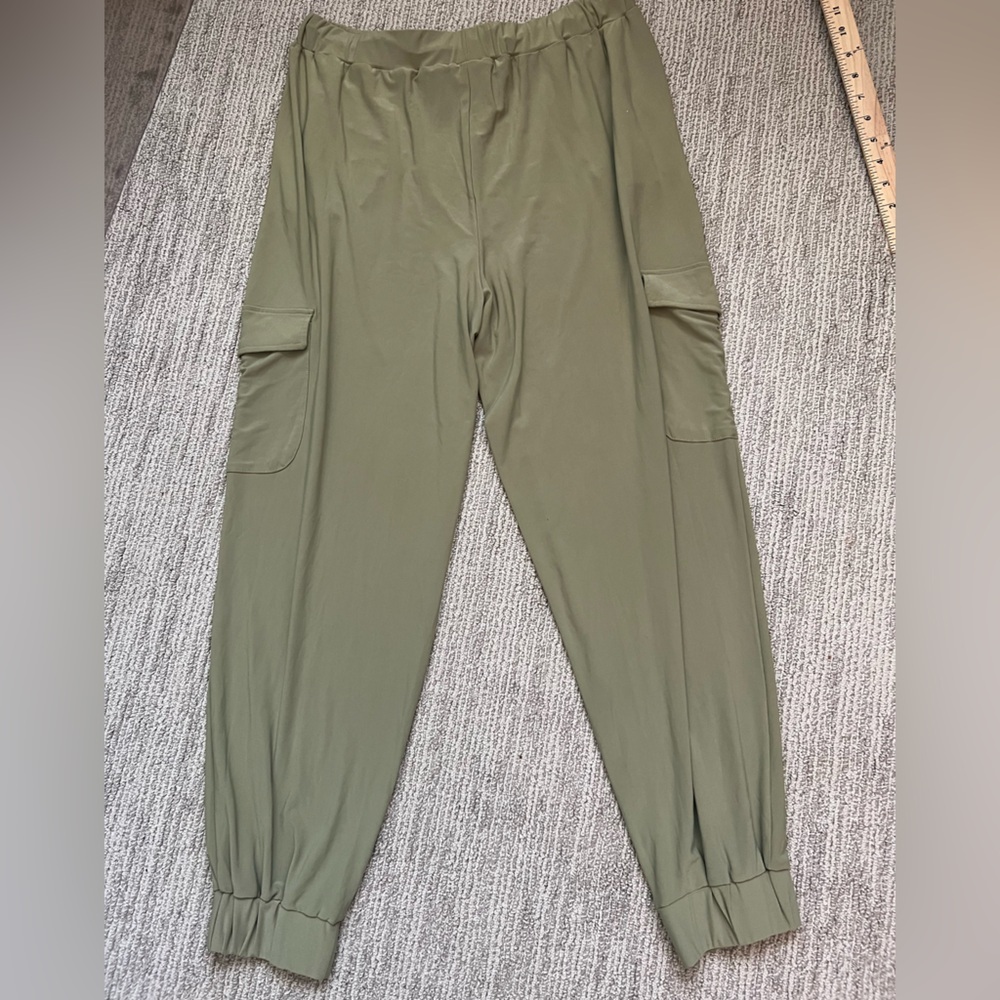 Brittany Humble large very soft Light Green Joggers - Picture 2 of 10